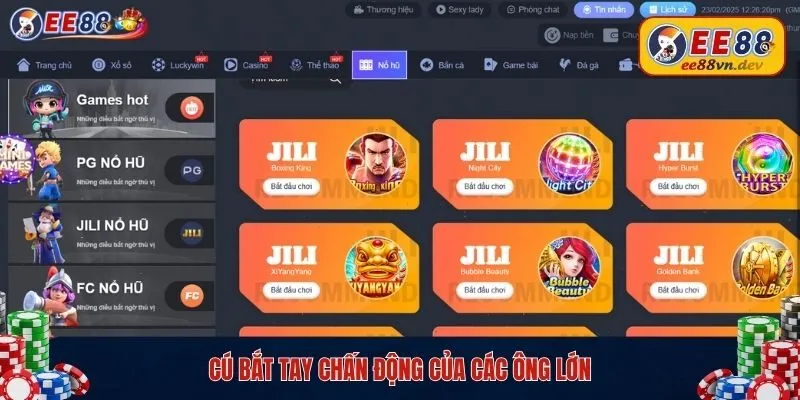 Cú bắt tay chấn động của các ông lớn